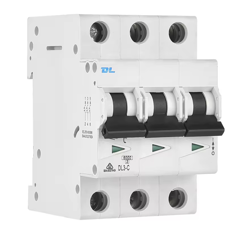 DL 3 Pole 10A Miniature Circuit Breaker C Curve 6kA 415V 